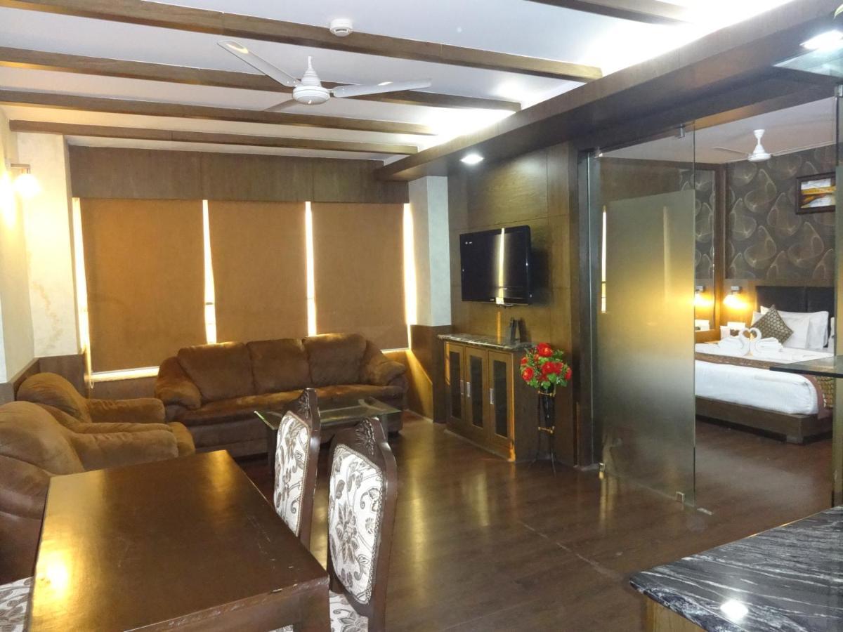 פורי Pride Ananya Resorts מראה חיצוני תמונה